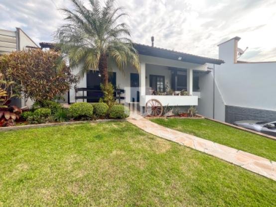 Casas e Sobrados com 4 quartos, 405,00 m², à venda - Jardim do Alto - Ivoti